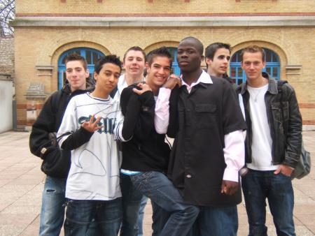 NOUS